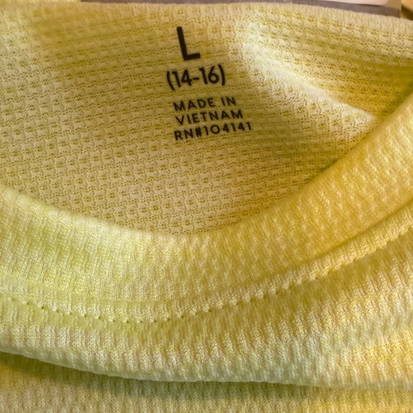 Custom Designed DSG Yellow Premier League Logo T-Shirt- NWT - Picture 2 of 5